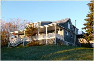Presidents Suites - Vacation Rental Northern Ontario - Lumber Barons House