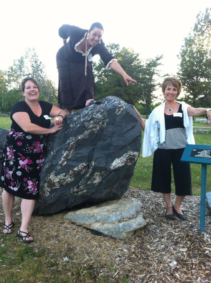 Scavenger hunt group at the Northern College Rockwalk park in Haileybury.