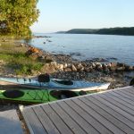 Kayaks at Farr Island. A great day destination on Lake Temiskaming only a few kilometres from Haileybury. / Des kayaks à l'île Farr. Une destination de jour sur le lac Temiskaming à seulement quelques kilomètres de Haileybury.