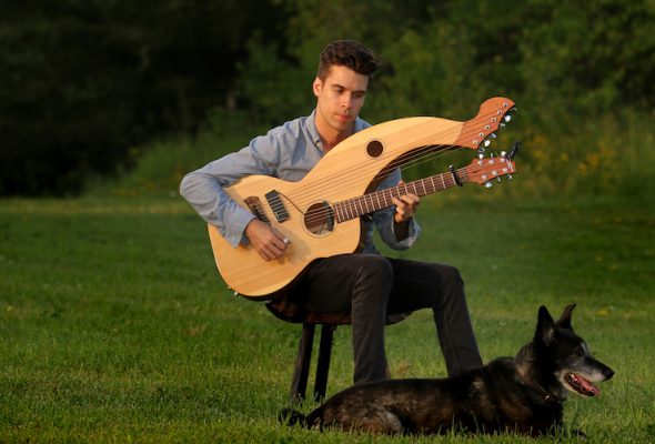 Jamie Dupuis on harp guitar with Gracy