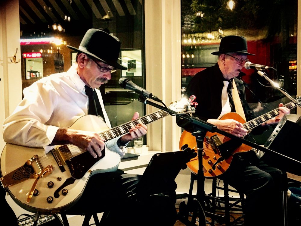 Ian & Steve Band at Cafe Meteor Bistro, Ian DeJoseph and Steve Teal